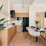 Old Town Oasis - Bespoke Cracovia