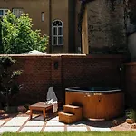 Apartamento Old Town Oasis - Bespoke *