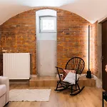 Old Town Oasis - Bespoke