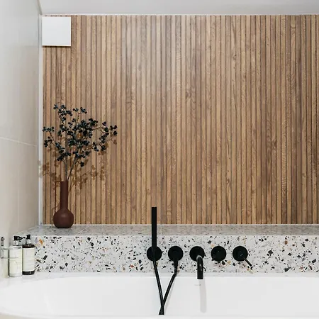 Old Town Oasis - Bespoke Appartement