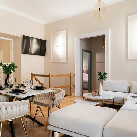Old Town Oasis - Loftaffair Apartment *