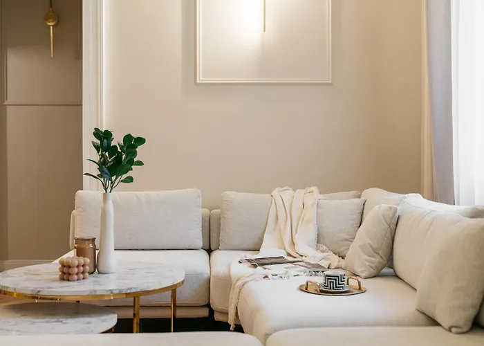 Old Town Oasis - Bespoke Apartment *