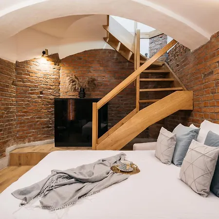 Old Town Oasis - Bespoke Apartments