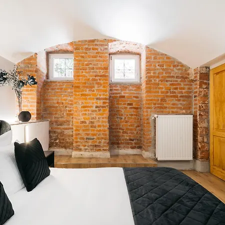 Old Town Oasis - Bespoke Krakau