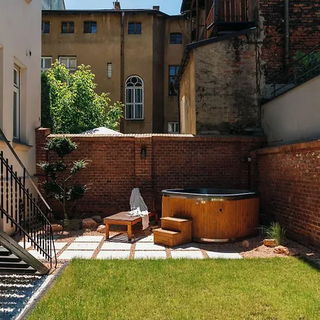 Old Town Oasis - Bespoke Apartments *