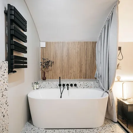 Old Town Oasis - Bespoke Apartments *