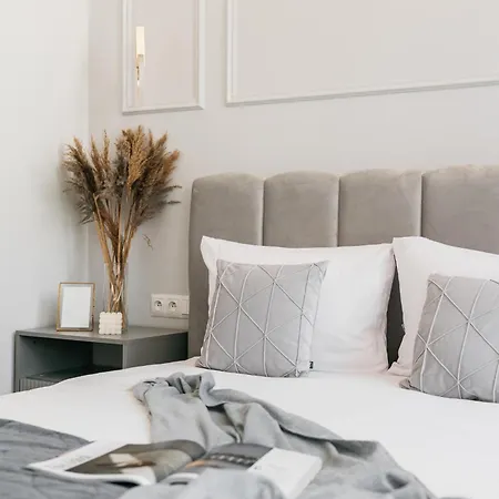 Old Town Oasis - Bespoke Appartement *